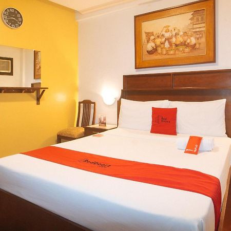 Reddoorz At La Casa Guesthouse Former Reddoorz At Tamarind Street Angeles City Exterior photo